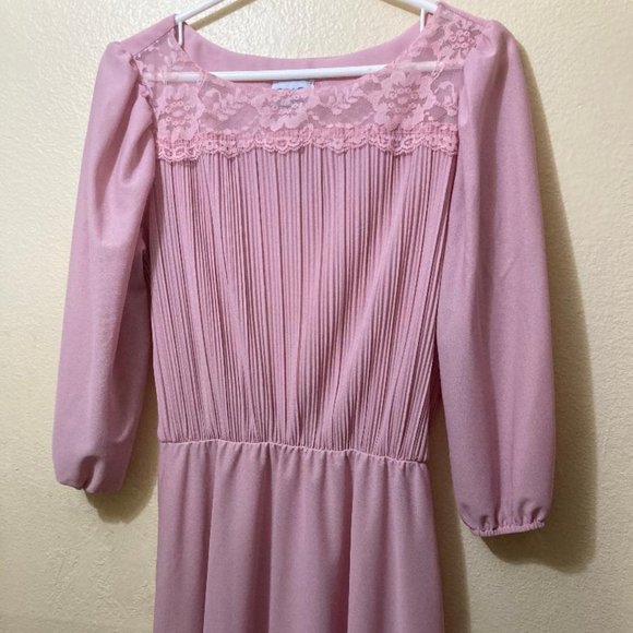 Vintage Sandi Dee Women's Pink/Mauve Polyester Lace Accent Dress Size 9/10 - Picture 1 of 6